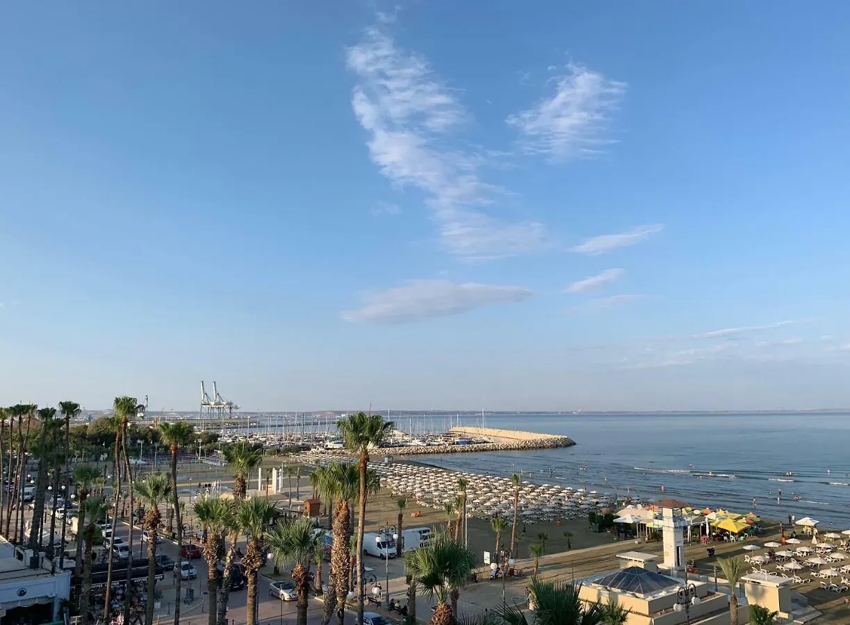 Апартаменты Krasas Beach Ларнака